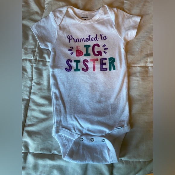 Big Sis Gerber Baby Onesies - Picture 3 of 7